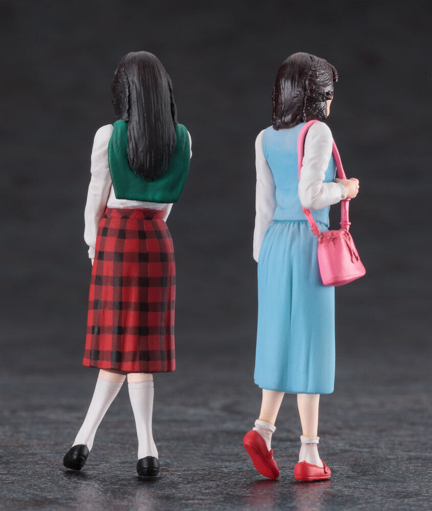 1/24 80'S GIRLS FIGURES - 2 GIRLS FIGURES SET BY HASEGAWA 29108