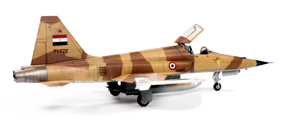 1/48 Y.A.R. Air Force F-5E "Peace Bell Program" by AFV Club