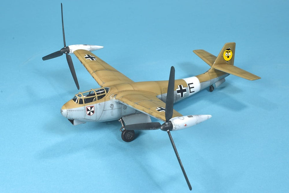 Amusing Hobby 48A002 1/48 WWII German VTOL Weserlug P.1003/1, Luftwaffe 1946