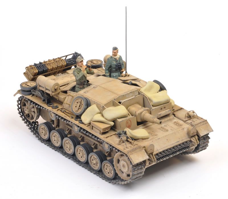 1/35 STURMGESCHUTZ III AUSF D (SDKFZ 142) IN NORTH  AFRICA BRONCO MODELS CB35117