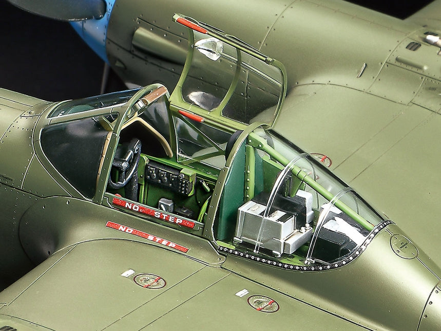 1/48 TAMIYA LOCKHEED P-38 G LIGHTING