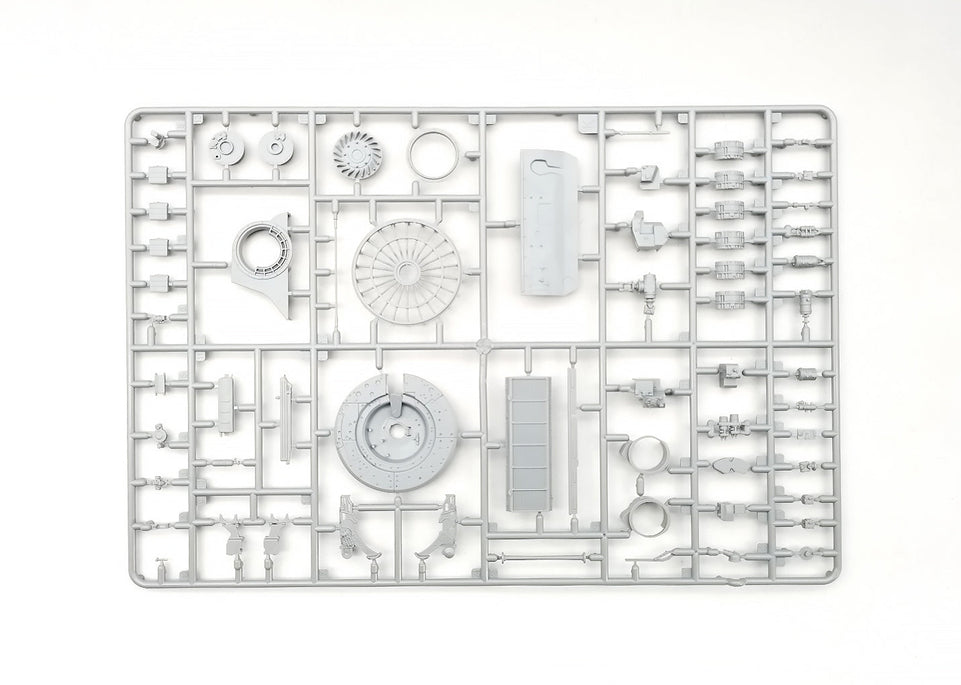 Amusing Hobby 35A041 1/35 Russian T-72AV MBT w/ Full Interior & Movable Tracks