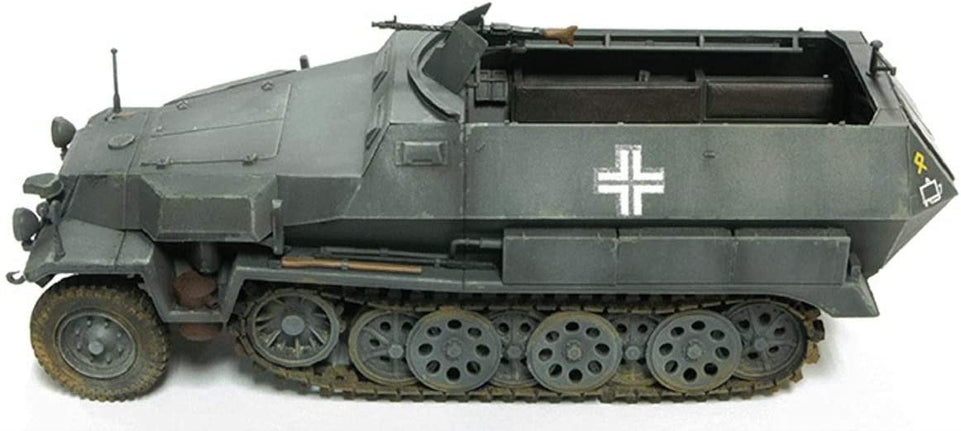 1/48 GERMAN SD.KFZ 251/1 AUSF. C HALF-TRACK AFV CLUB AF48007