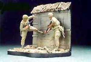 1/35 U.S. MARINE BATTLE OF HUE #1