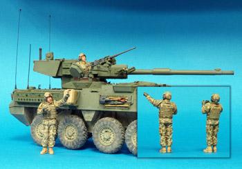 1/35 U.S. STRYKER BRIGADE OIF ACU CREW (3) - 2 FIGURES