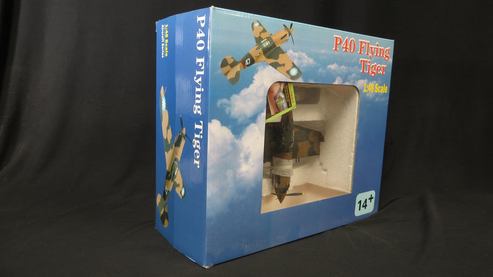 1/48 FLYING TIGER (A.V.G.) P-40C TOMAHAWK DIECAST MODEL BY BRONCO MODELS