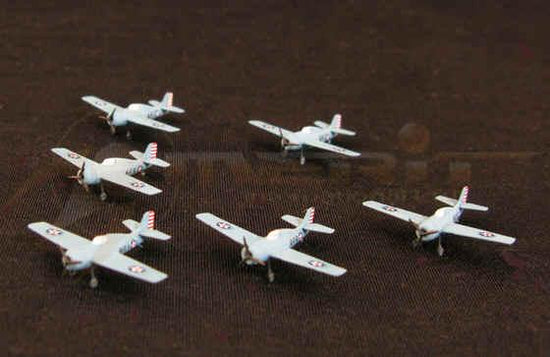 1/350 WWII U.S. F4F-4 FIGHTER PLANE (SET OF 6)