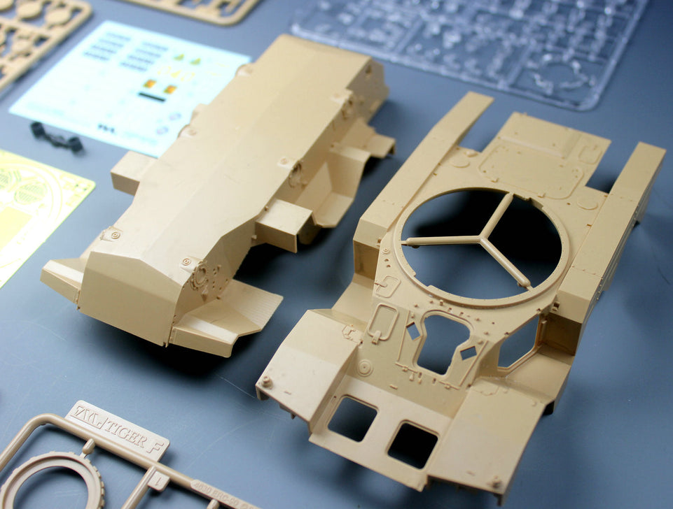 1/35 FRENCH ARMORED VEHICLE ERC-90 F1 LYNX TIGER MODELS 4632