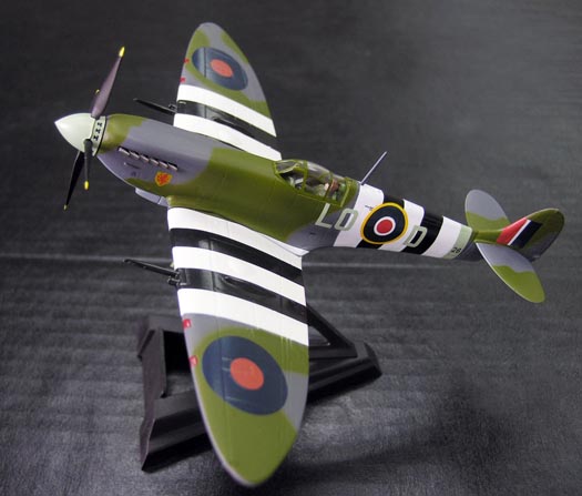 1/72 SPITFIRE MK.JX "CLOSTERMANN"