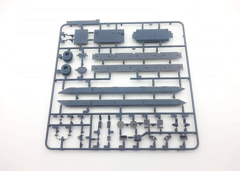 Amusing Hobby 35A006 1/35 British FV 214 Conqueror MK.I Heavy Tank    with Movable Tracks