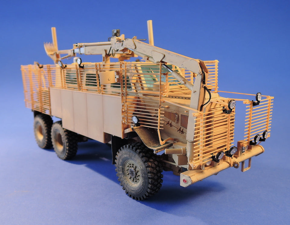 1/35 'BUFFALO' 6x6 MPCV w/SLAT ARMOR & SPACED ARMOR VERSION BRONCO MODELS CB35145