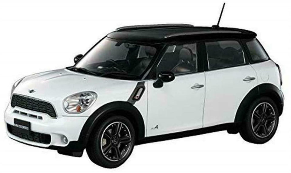 1/24 Mini Cooper S Countryman All 4 Wheel Drive by HASEGAWA (CD21)