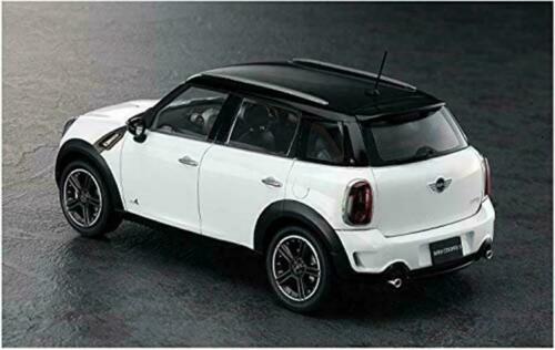 1/24 Mini Cooper S Countryman All 4 Wheel Drive by HASEGAWA (CD21)